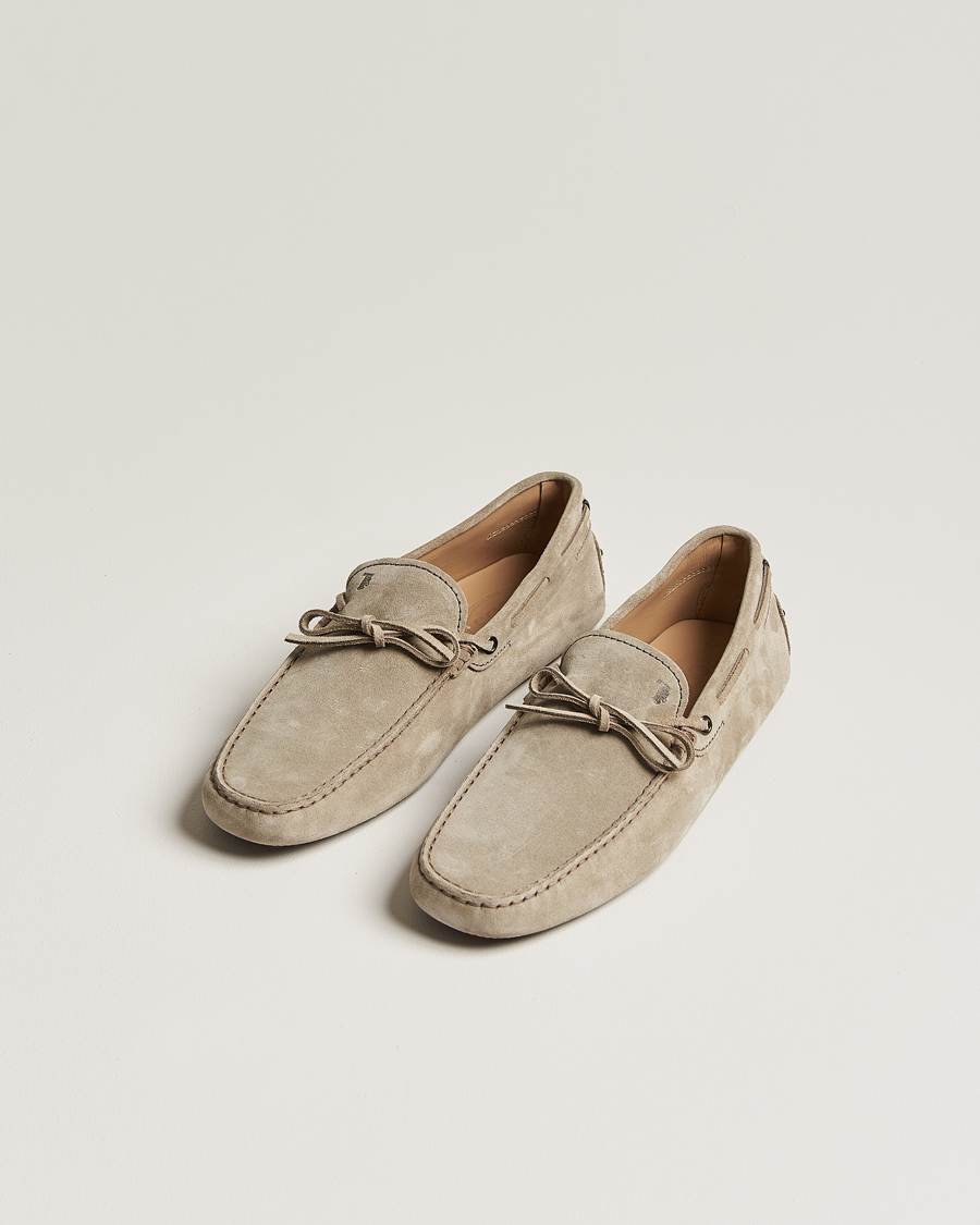 Herre | Tod's Lacetto Gommino Carshoe Taupe Suede | Tod's | Lacetto Gommino Carshoe Taupe Suede