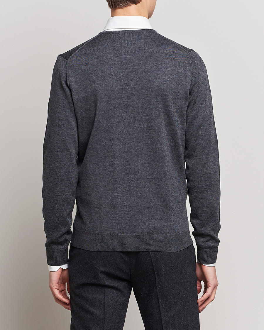 Herre | Gensere | Stenströms | Merino V-Neck Anthracite