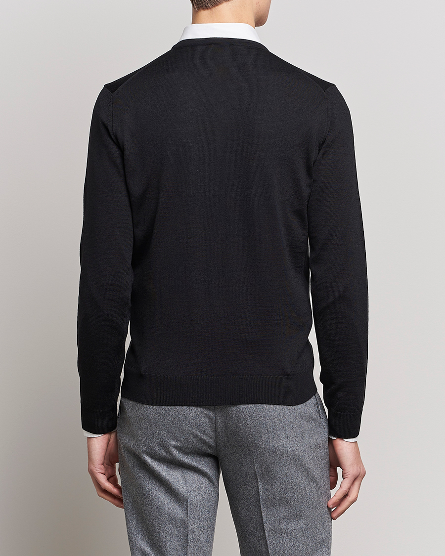 Herre | Gensere | Stenströms | Merino V-Neck Black