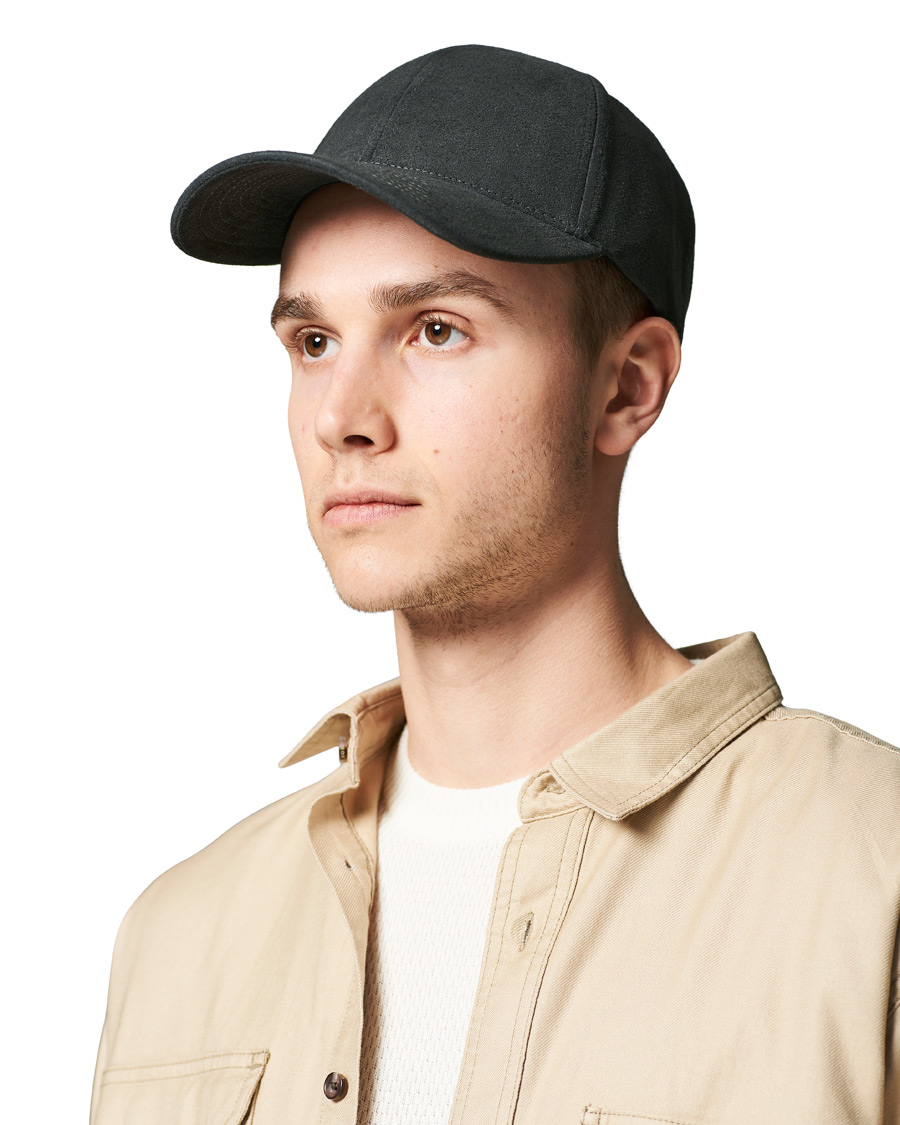 Herre | Varsity Headwear Alcantara Baseball Cap Anthracite Grey | Varsity Headwear | Alcantara Baseball Cap Anthracite Grey