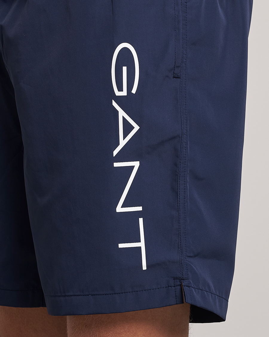 Herre | Badeshorts | GANT | Lightweight Logo Swimshorts Marine