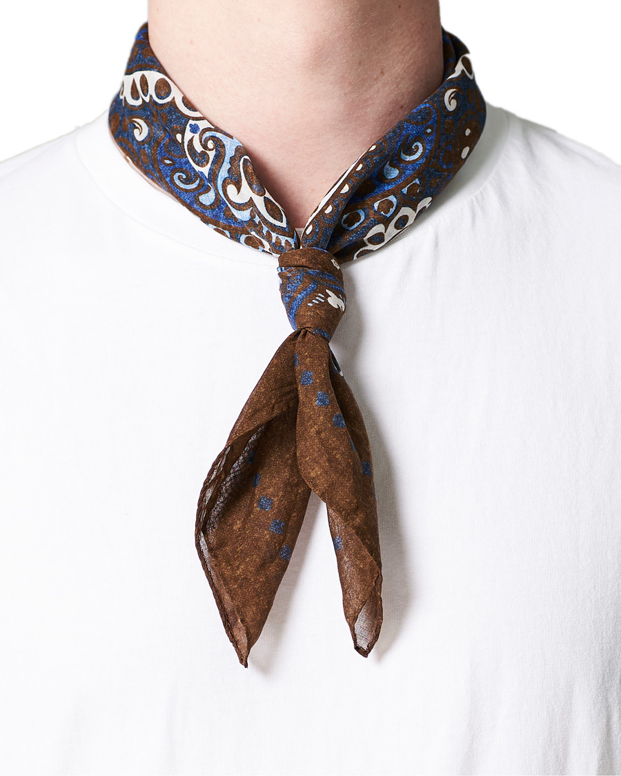 Herre | Amanda Christensen Cotton Large Print Bandana Brown | Amanda Christensen | Cotton Large Print Bandana Brown
