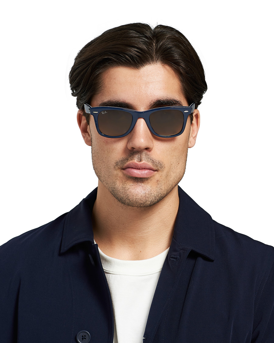 Herre | Ray-Ban RB2140 Wayfarer Sunglasses Dark Blue/Brown | Ray-Ban | RB2140 Wayfarer Sunglasses Dark Blue/Brown