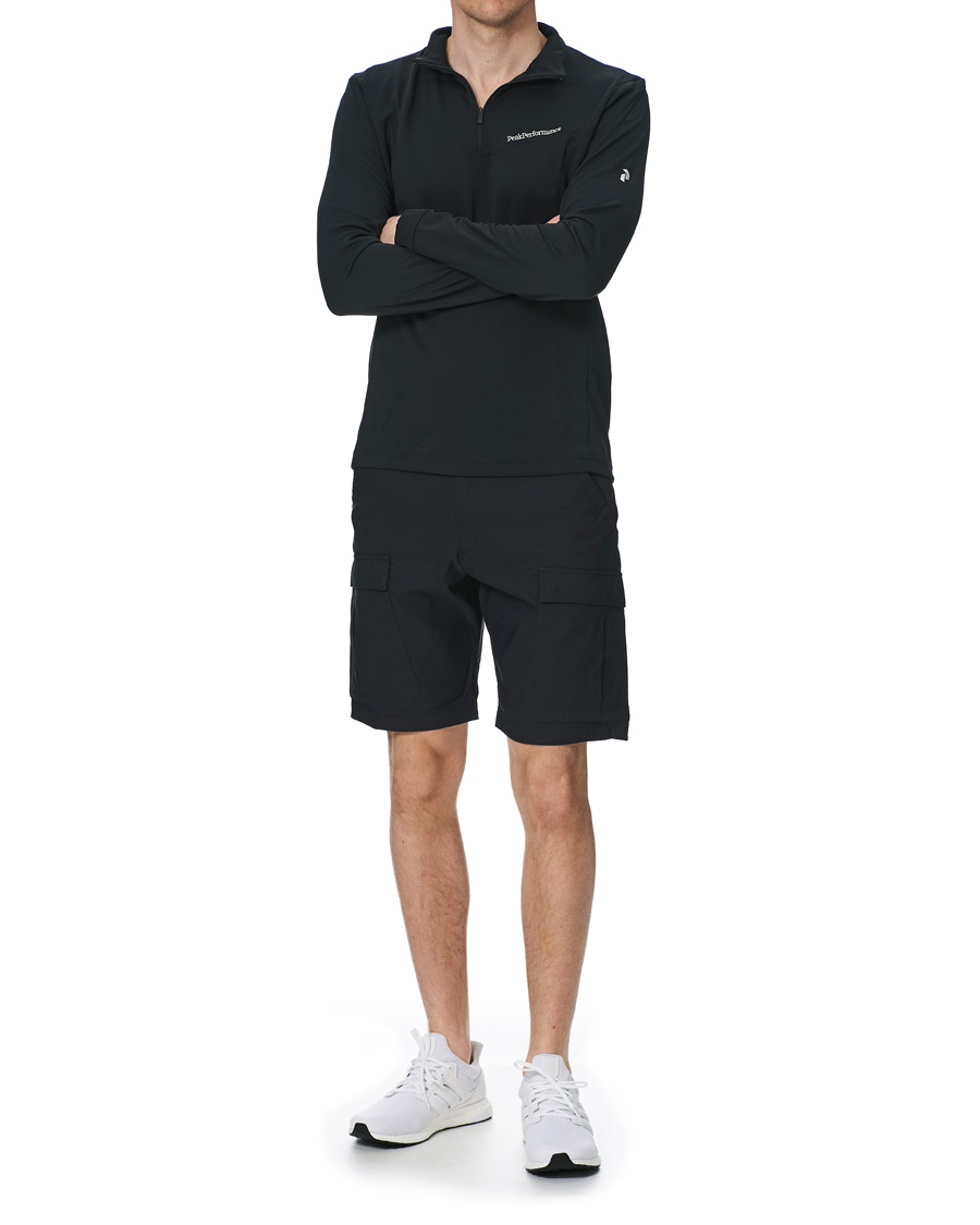 Herre | Shorts | Peak Performance | Moment Cargo Shorts Black