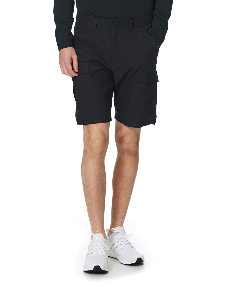 Herre | Shorts | Peak Performance | Moment Cargo Shorts Black