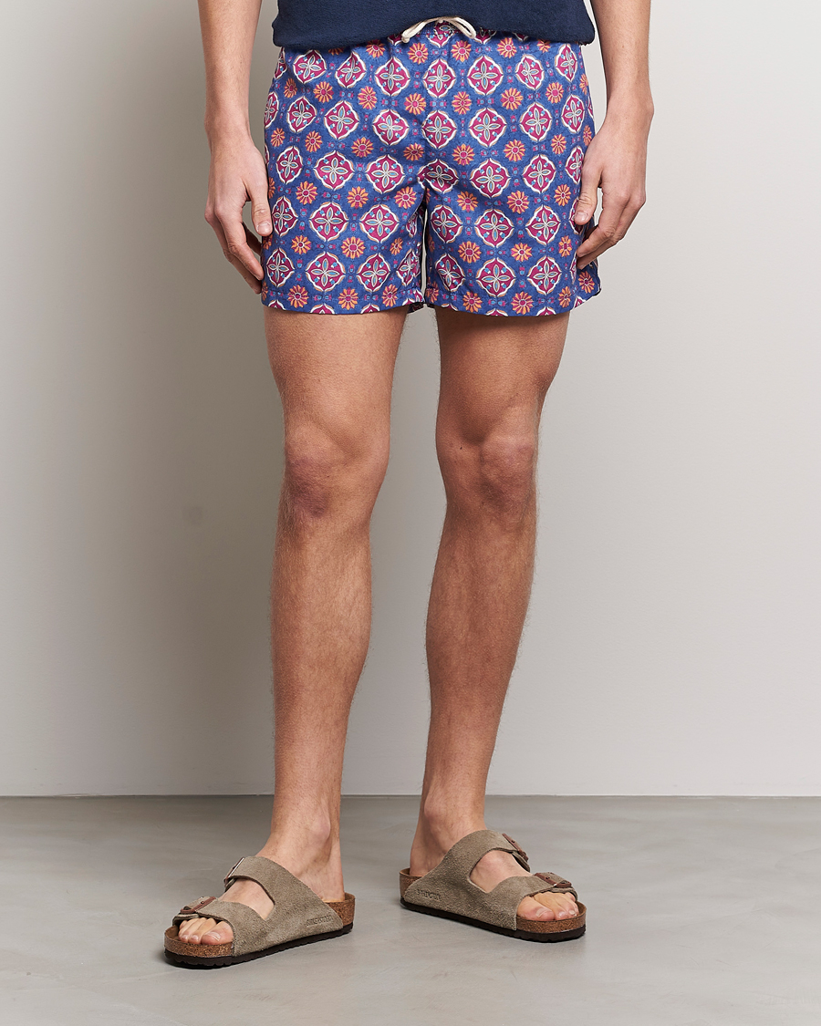 Herre | Badeshorts | Ripa Ripa | Maestrale Printed Swimshorts Blue/Red