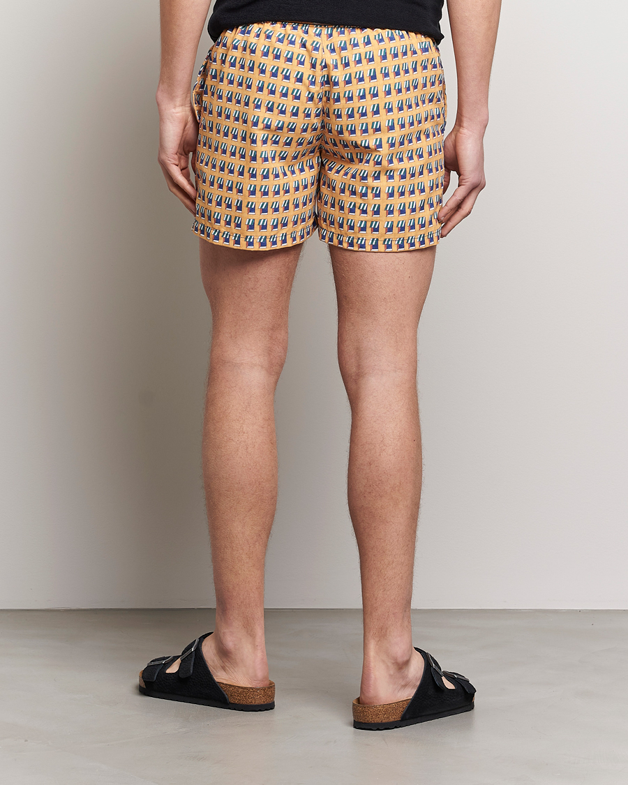 Herre | Badeshorts | Ripa Ripa | Finestre Sul Mare Printed Swimshorts Yellow