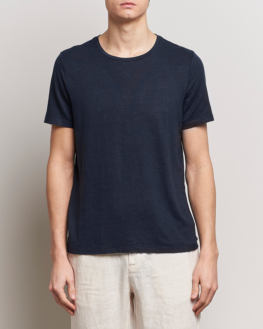 Herre | Kortermede t-shirts | Oscar Jacobson | Kyran Linen T-Shirt Navy