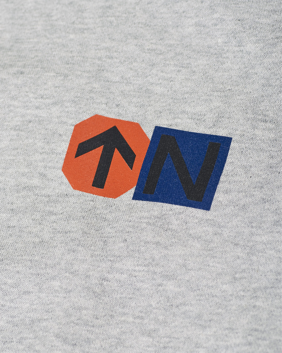 Herre | Gensere | Norse Projects | Vagn Colab Logo Hood Light Grey Mel