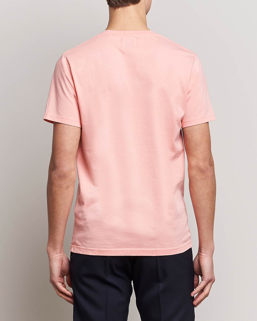 Herre | T-Shirts | Colorful Standard | Classic Organic T-Shirt Bright Coral