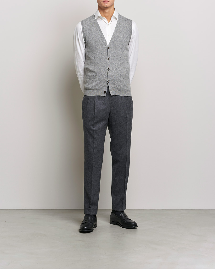 Herre | Gensere | Piacenza Cashmere | Cashmere Sleeveless Cardigan Light Grey