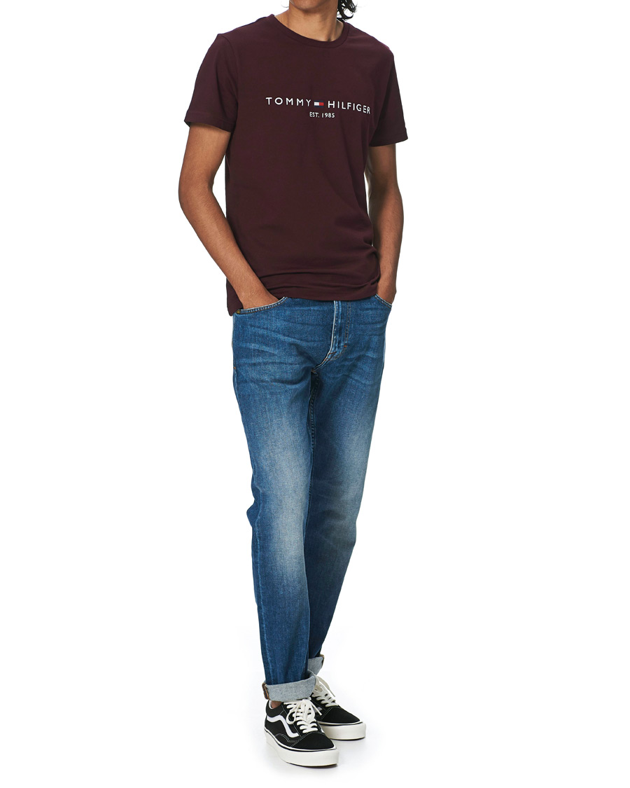 Herre | T-Shirts | Tommy Hilfiger | Logo Crew Neck Tee Deep Burgundy