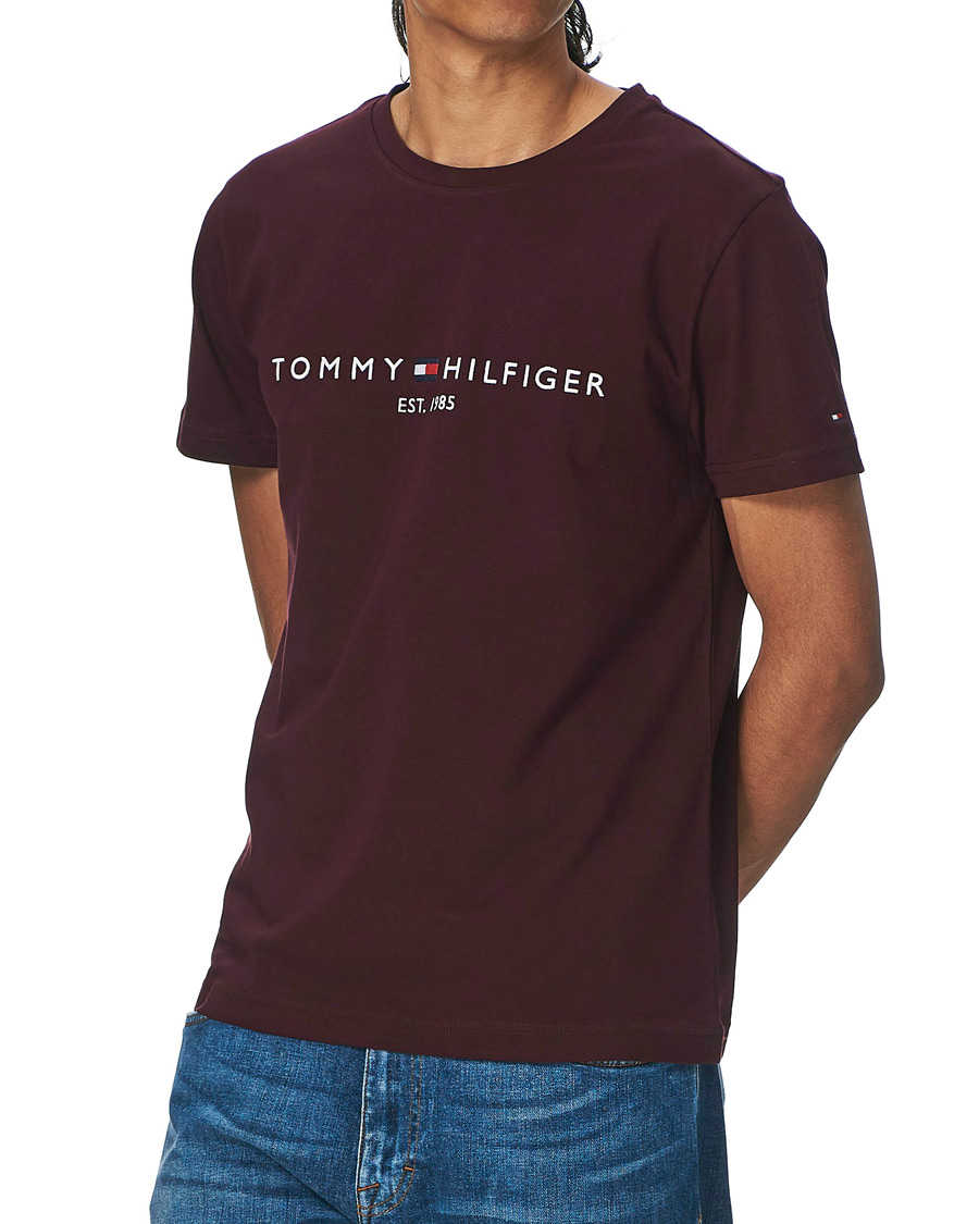 Herre | T-Shirts | Tommy Hilfiger | Logo Crew Neck Tee Deep Burgundy