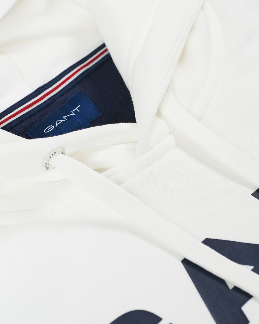 Herre | Gensere | GANT | Retro Shield Hoodie Eggshell