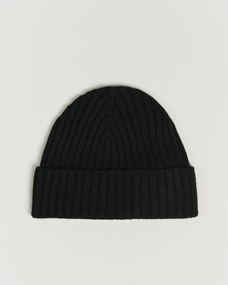 Herre | Amanda Christensen Rib Knitted Cashmere Cap Black | Amanda Christensen | Rib Knitted Cashmere Cap Black