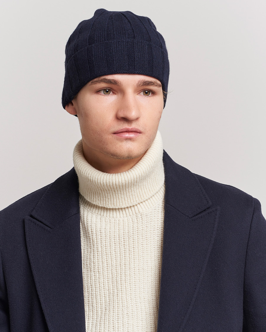 Herre | | Amanda Christensen | Block Rib Knitted Cashmere Cap Navy