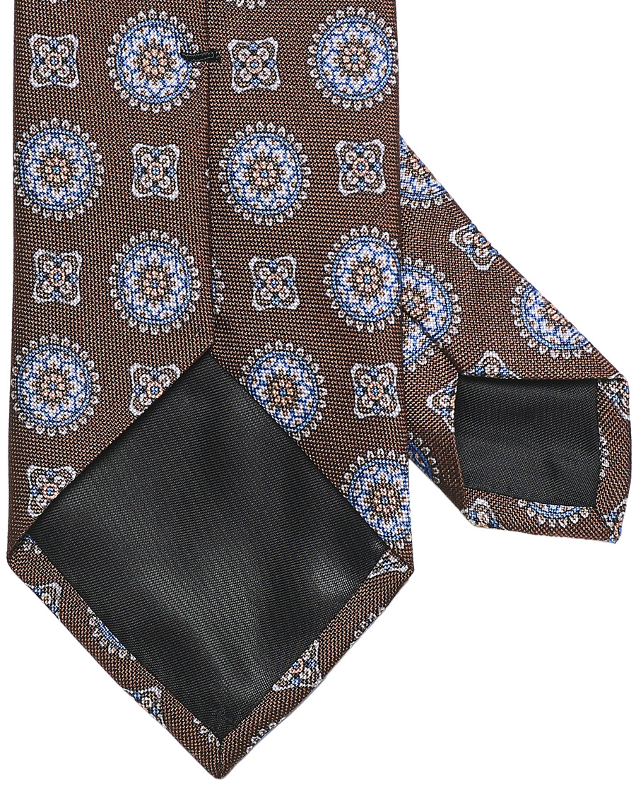 Herre | Amanda Christensen Silk Oxford 8 cm Printed Medallion Tie Brown | Amanda Christensen | Silk Oxford 8 cm Printed Medallion Tie Brown
