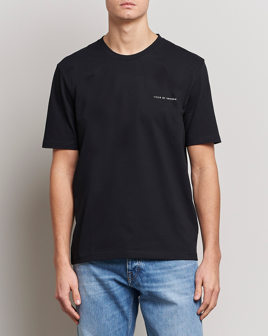 Herre | Svarte t-skjorter | Tiger of Sweden | Pro Cotton Logo Tee Black
