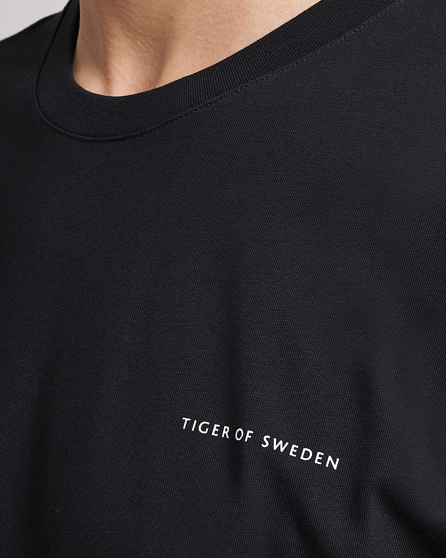 Herre | T-Shirts | Tiger of Sweden | Pro Cotton Logo Tee Black