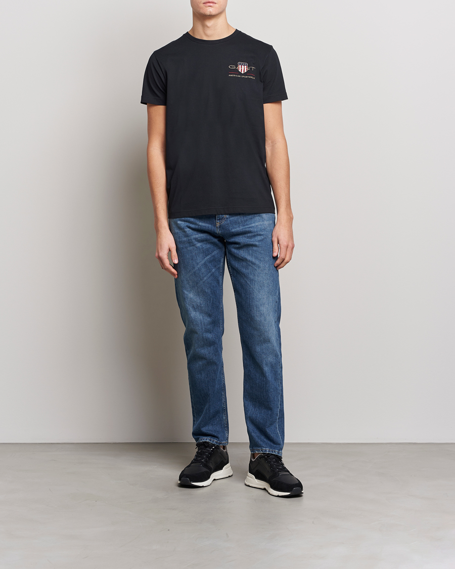 Herre | T-Shirts | GANT | Archive Shield Logo Crew Neck Tee Black
