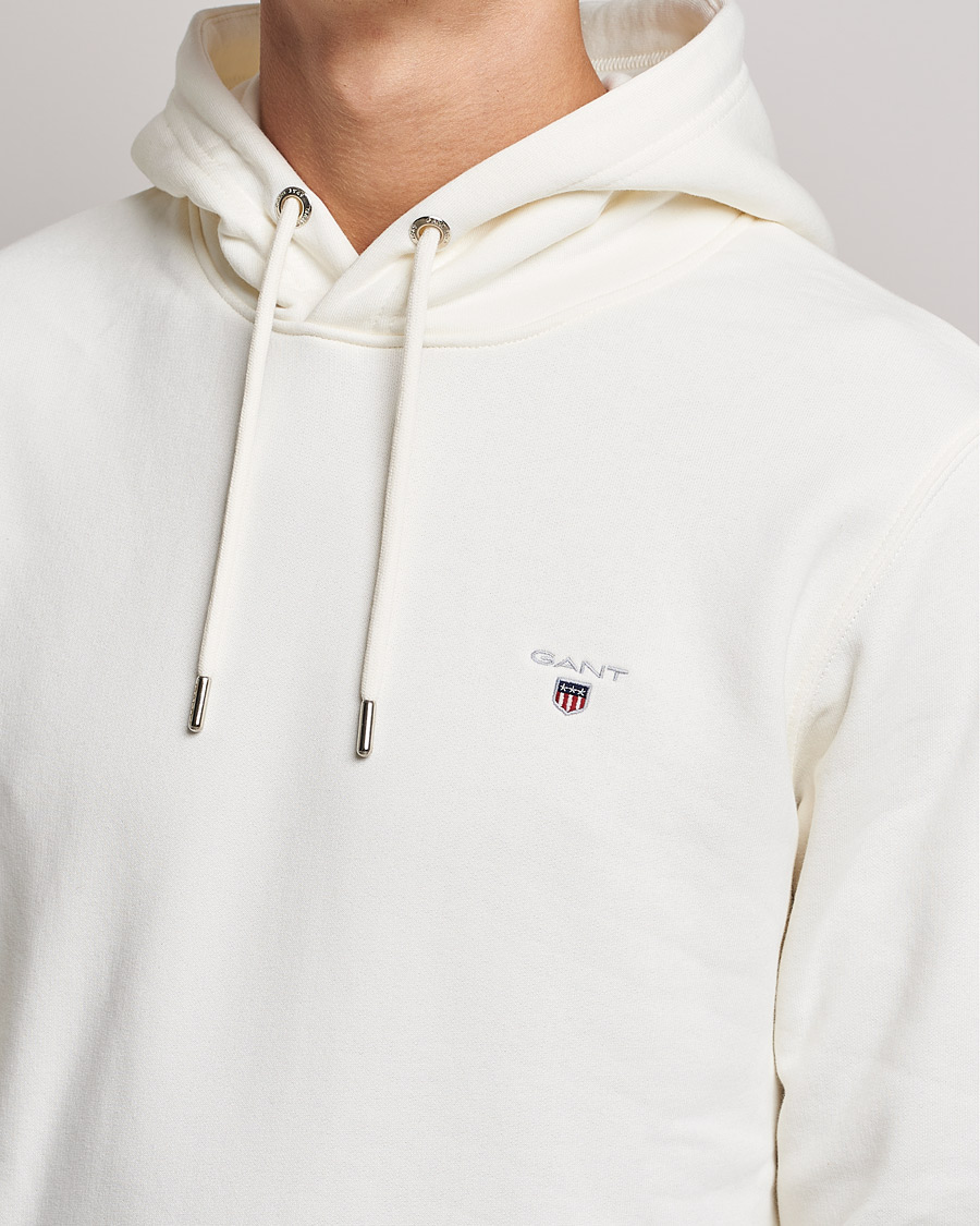 Herre | Gensere | GANT | Original Shield Logo Hoodie Eggshell