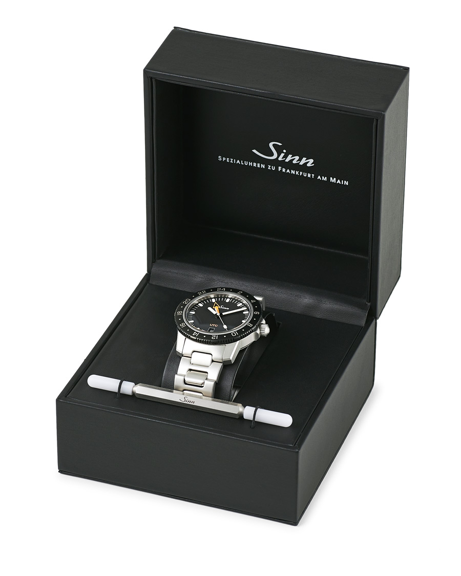 Herre | Sinn 105 UTC Sport Watch 41mm Black | Sinn | 105 UTC Sport Watch 41mm Black