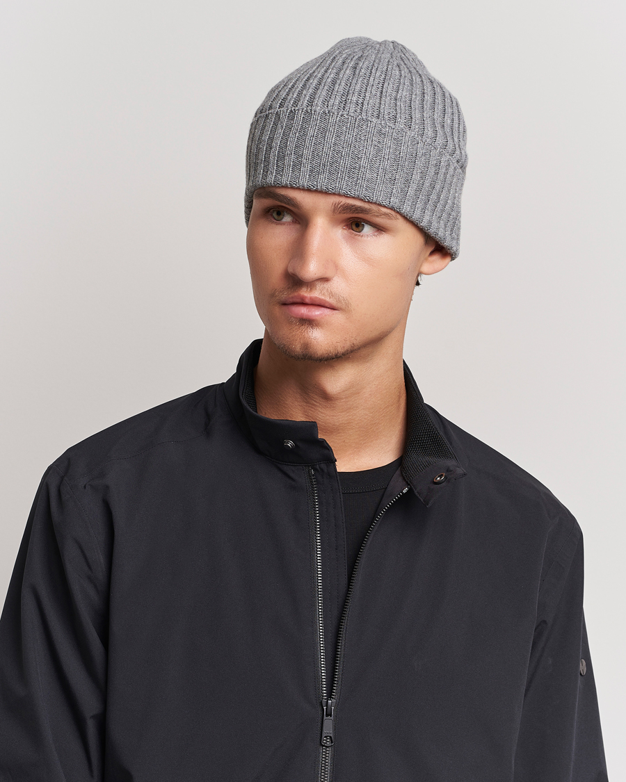 Herre | Gaver | Piacenza Cashmere | Ribbed Cashmere Beanie Grey Melange