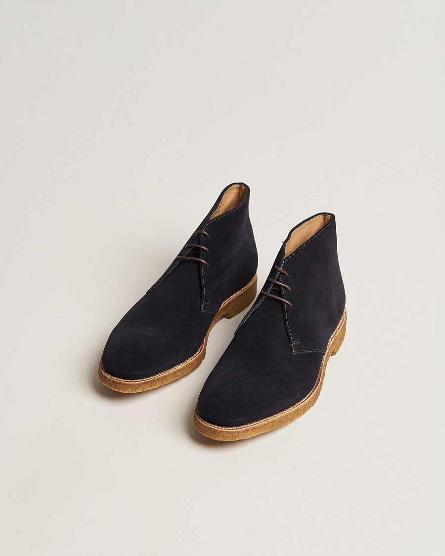 Herre | Loake 1880 Rivington Suede Crepe Sole Chukka Navy | Loake 1880 | Rivington Suede Crepe Sole Chukka Navy