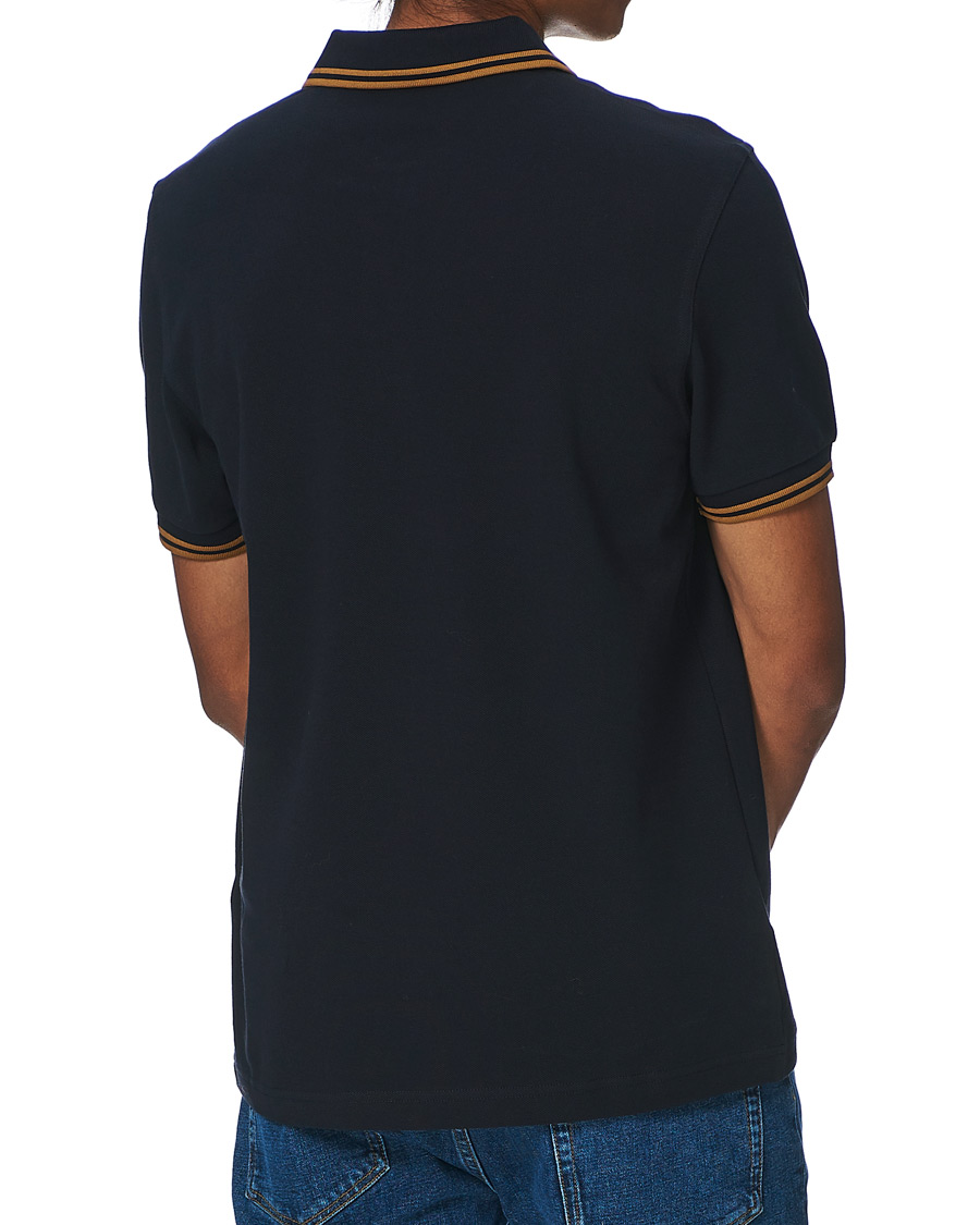 Herre | Pikéer | Fred Perry | Twin Tip Polo Navy/Dark Caramel
