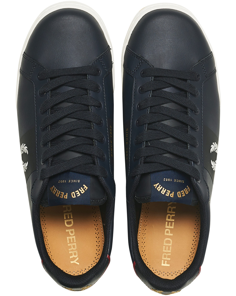 Herre | Fred Perry Bonded Leather Sneakers Navy | Fred Perry | Bonded Leather Sneakers Navy