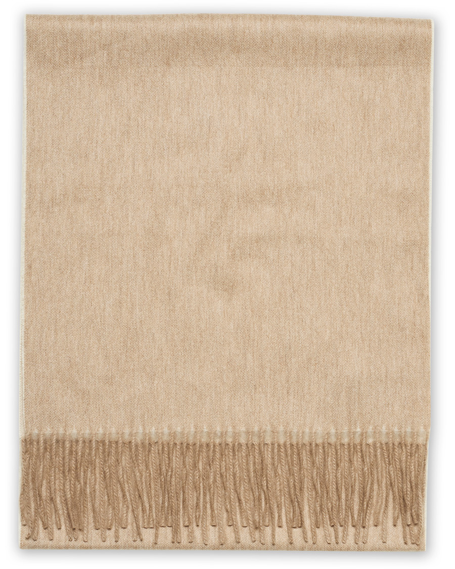 Herre | Begg & Co Arran Reversible Cashmere Scarf Stone/White | Begg & Co | Arran Reversible Cashmere Scarf Stone/White