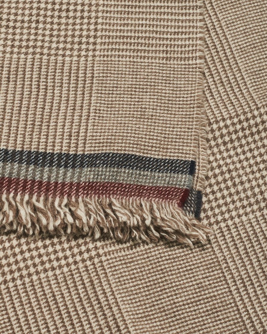 Herre | Begg & Co Vaudie Wash Lambswool/Cashmere Scarf Natural Stone | Begg & Co | Vaudie Wash Lambswool/Cashmere Scarf Natural Stone