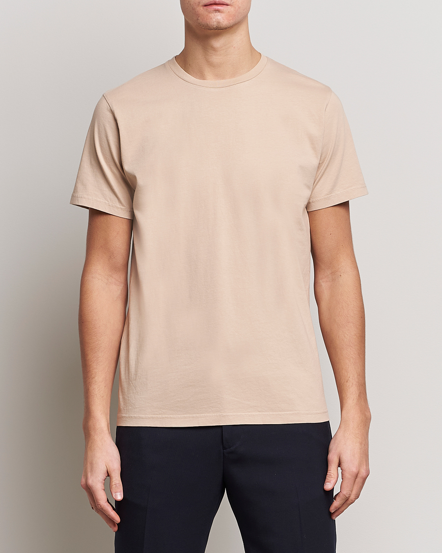 Herre | T-Shirts | Colorful Standard | Classic Organic T-Shirt Honey Beige