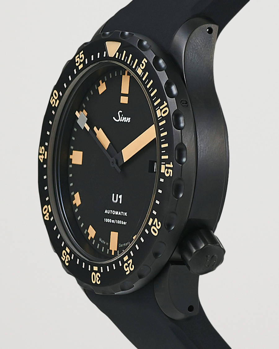 Herre | Sinn U1 Black Hard Coating Diving Watch 44mm Black/Ivory | Sinn | U1 Black Hard Coating Diving Watch 44mm Black/Ivory