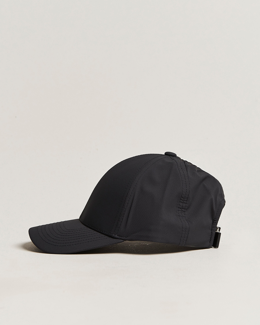 Herre | Hatter og capser | Varsity Headwear | Active Tech Cap Black