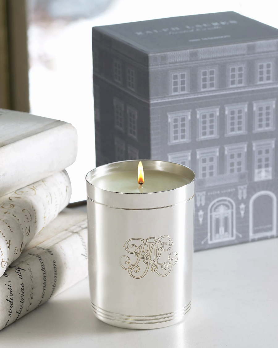 Herre |  | Ralph Lauren Home | 888 Madison Flagship Single Wick Candle Silver