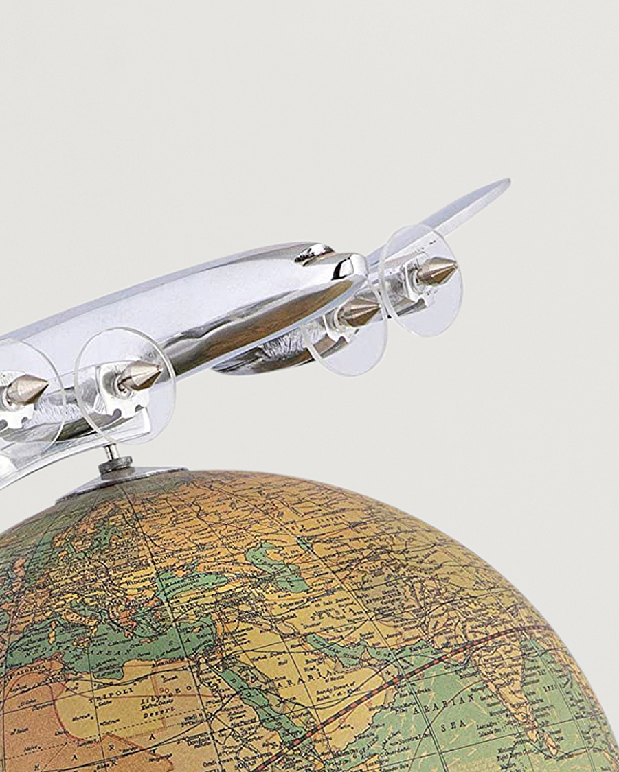 Herre | Pyntegjenstander | Authentic Models | On Top Of The World Globe and Plane Silver