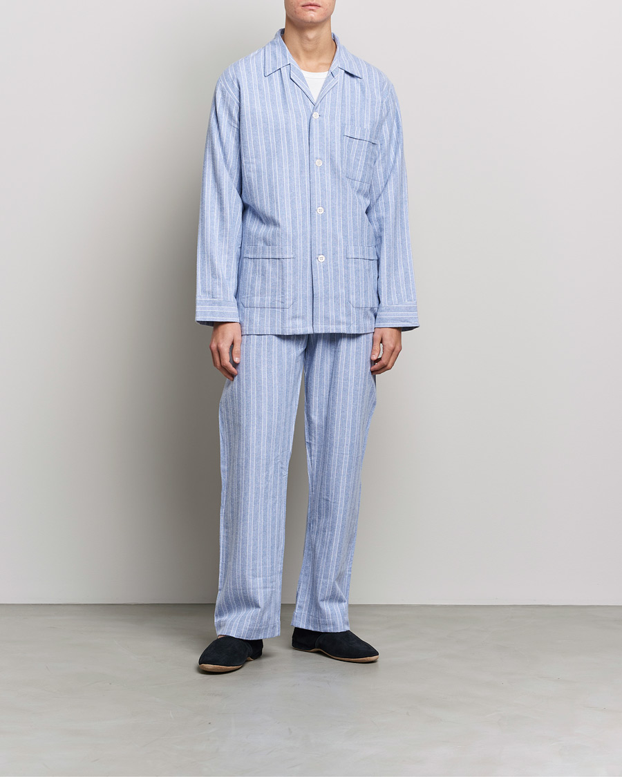 Herre | Loungewear-avdelingen | Derek Rose | Brushed Cotton Flannel Striped Pyjama Set Blue