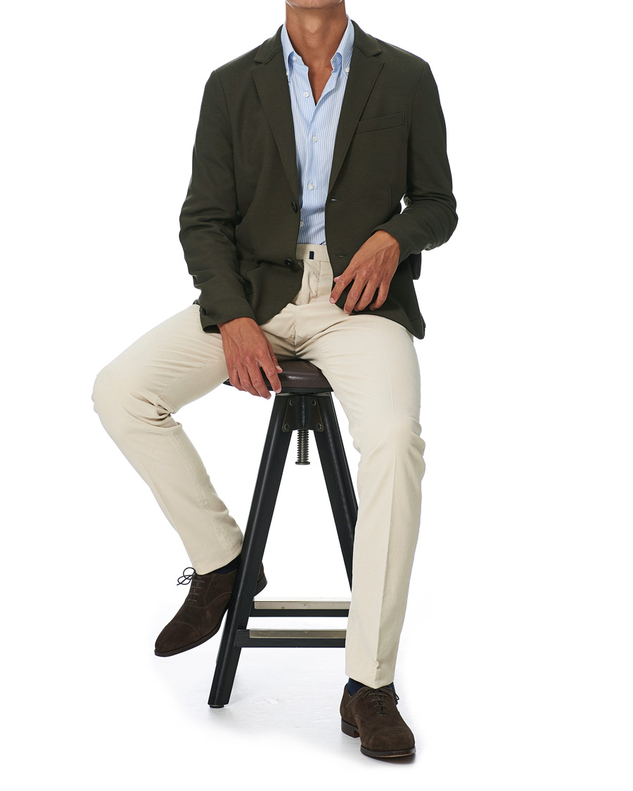 Herre | Dressjakker | Harris Wharf London | Two Button Vented Superfine Merino Blazer Moss Green