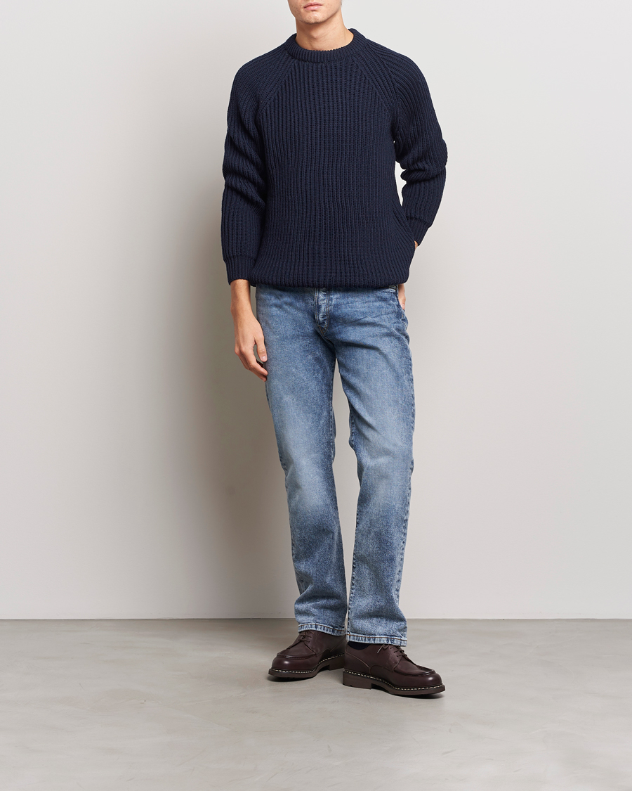 Herre | Gensere | Gloverall | Fisherman Rib Chunky Wool Crew Navy
