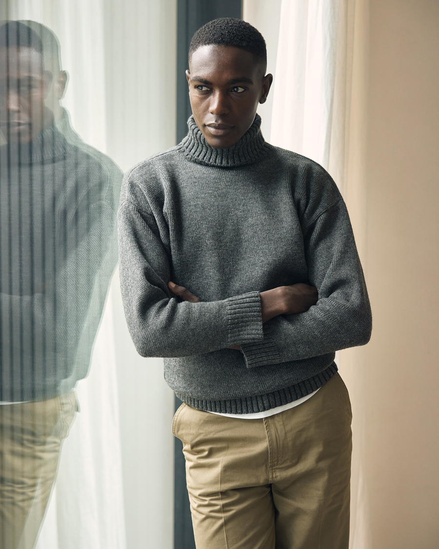 Herre | Gensere | Gloverall | Submariner Chunky Wool Roll Neck Grey