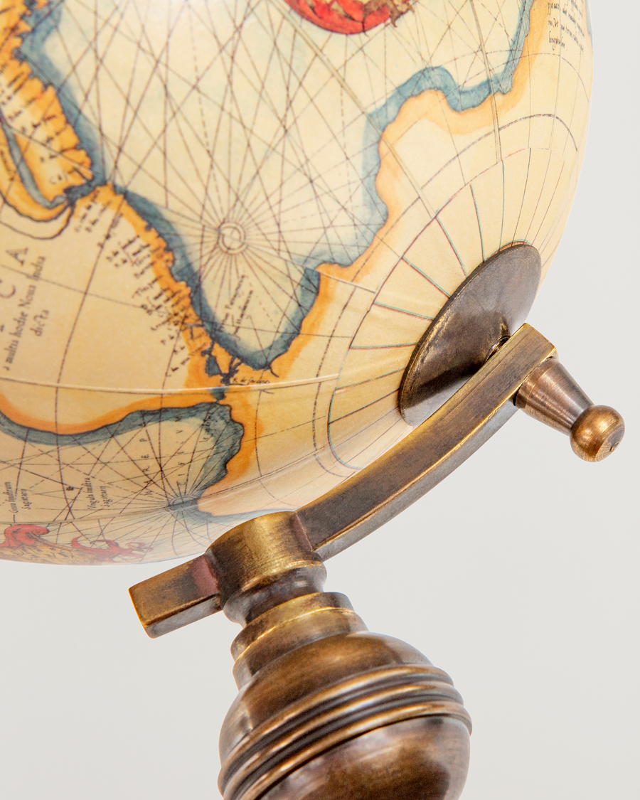 Herre | Pyntegjenstander | Authentic Models | Student Globe