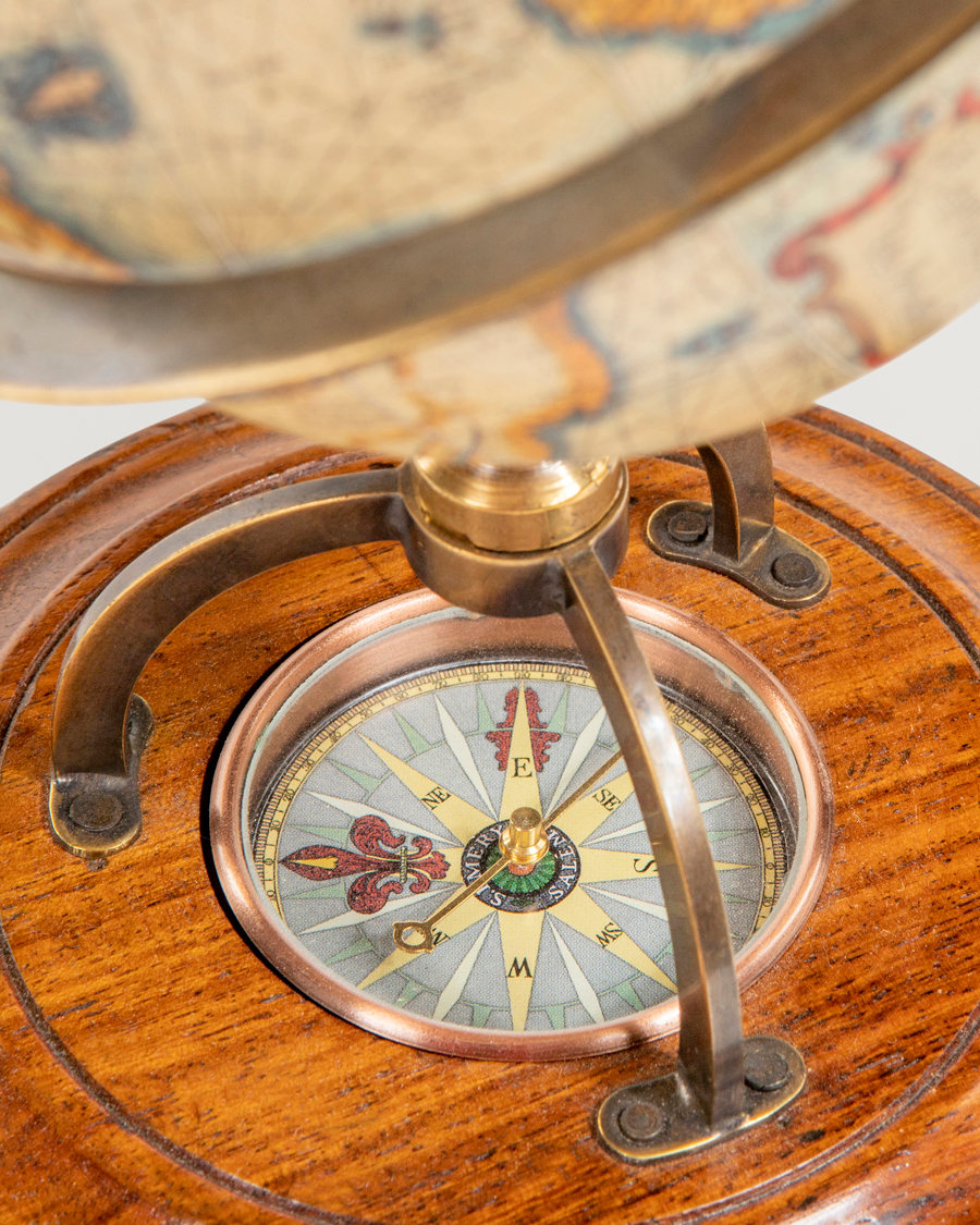 Herre | Livsstil | Authentic Models | Terrestrial Globe With Compass 