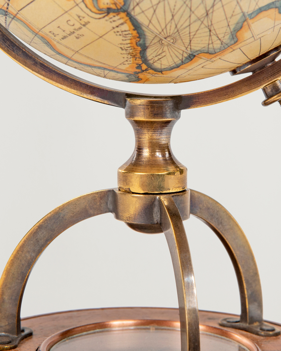 Herre | Pyntegjenstander | Authentic Models | Terrestrial Globe With Compass