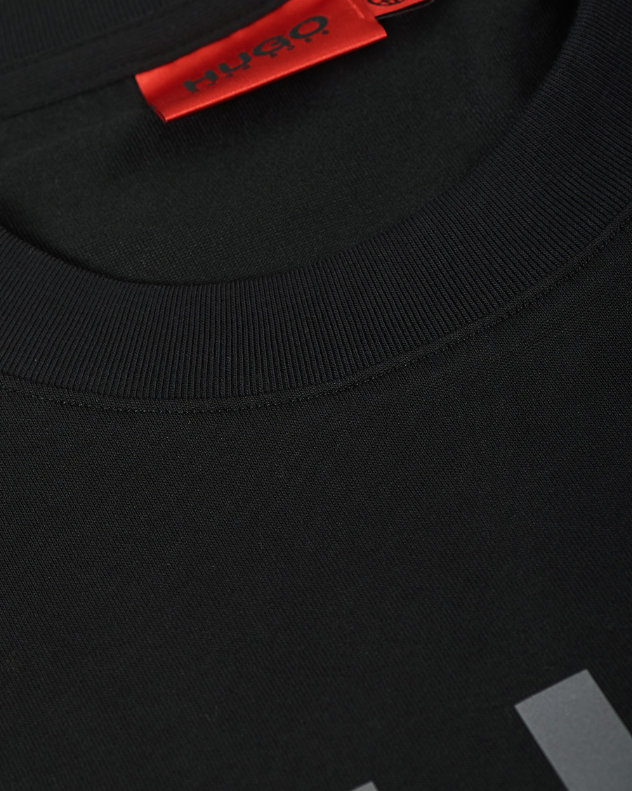 Herre | T-Shirts | HUGO | Denghis Glossy Logo Crew Neck Tee Black
