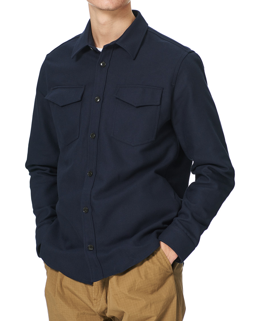 Herre | Skjorter | Tiger of Sweden | Arnou Overshirt Light Ink