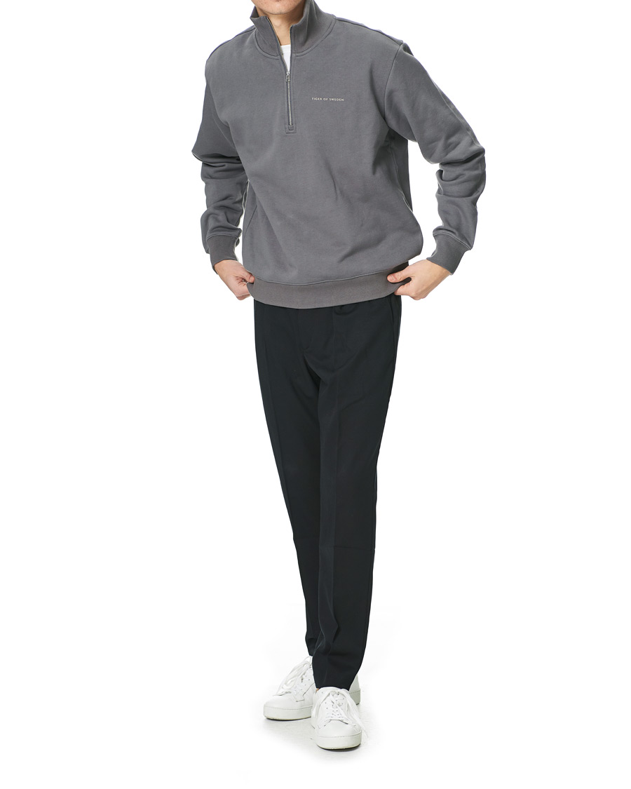 Herre | Gensere | Tiger of Sweden | Marlon Half Zip Sweater Stone Grey