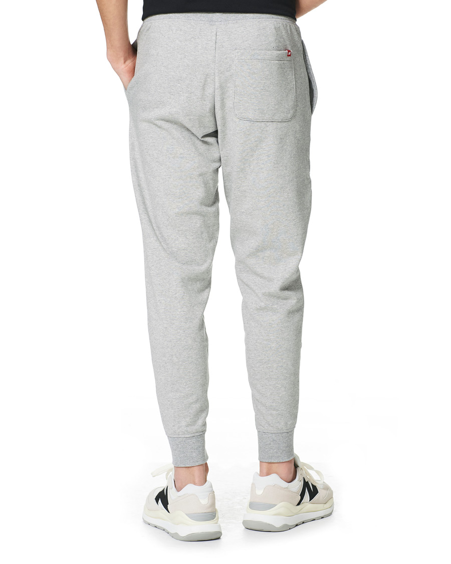 Herre | Bukser | New Balance | NB Essentials Stacked Logo Sweatpant Athletic Grey