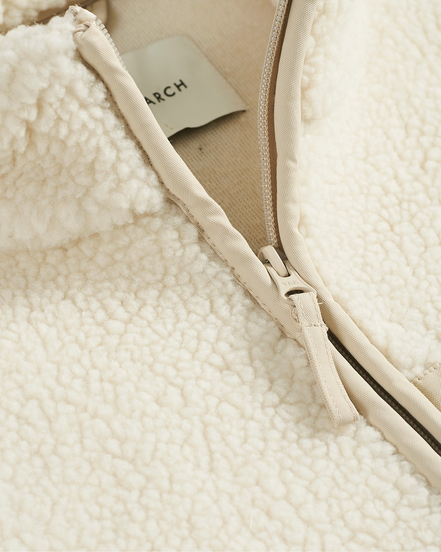 Herre | Gensere | A Day's March | Arvån Recycled Fleece Vest Off White