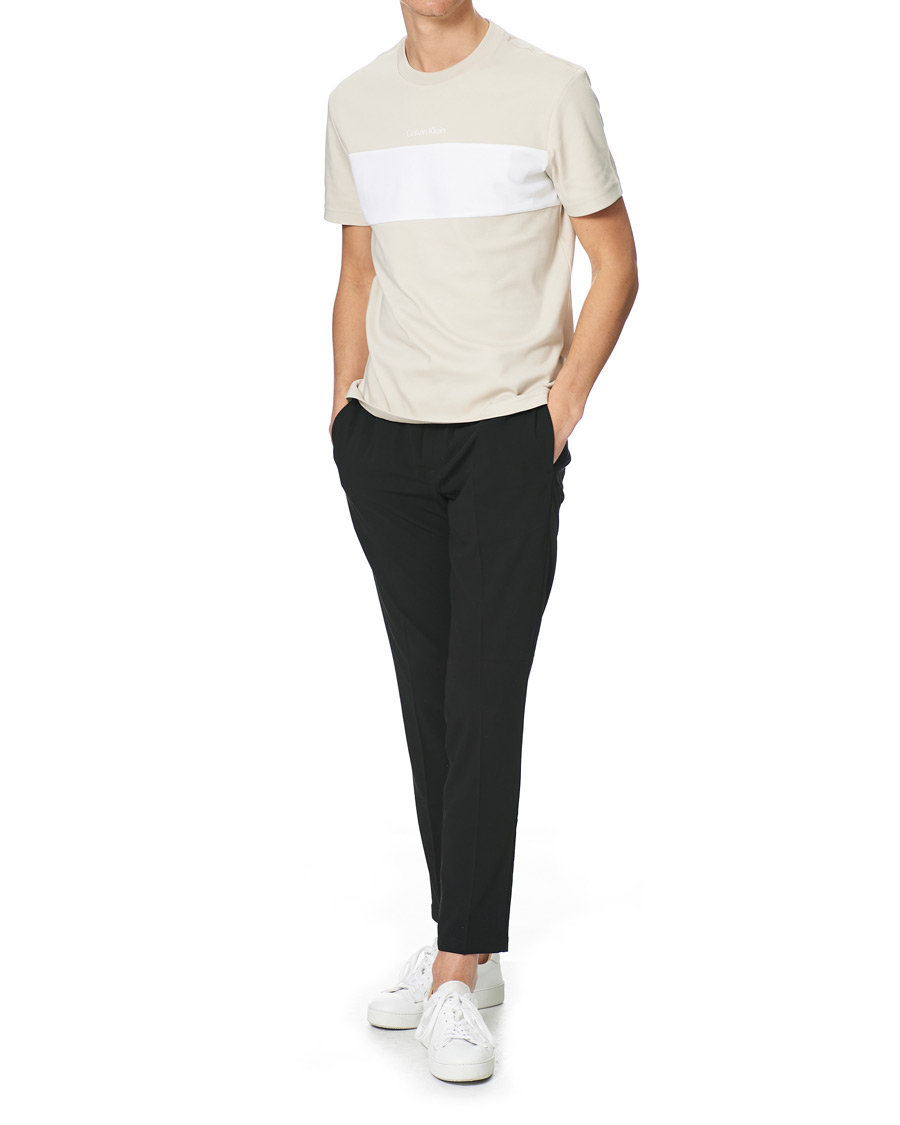 Herre | T-Shirts | Calvin Klein | Logo Colorblock Crew Neck Tee Stony Beige/White